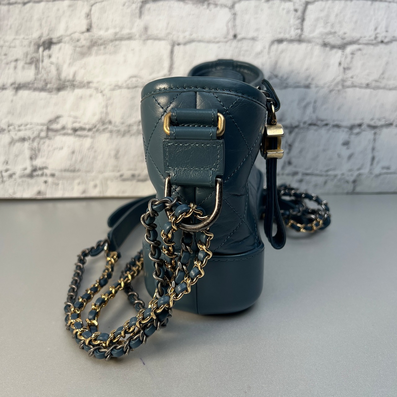 CHANEL シャネル ココマーク スモール ガブリエル レザー ショルダーバッグ ブルー A-10493