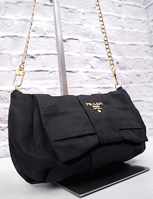 美品 ◆ PRADA プラダ ビッグリボン ナイロン クロスボディ バッグ ショルダー カメラ バッグ ポーチ ポシェット 黒x金 ◆ 使い勝手抜群♪