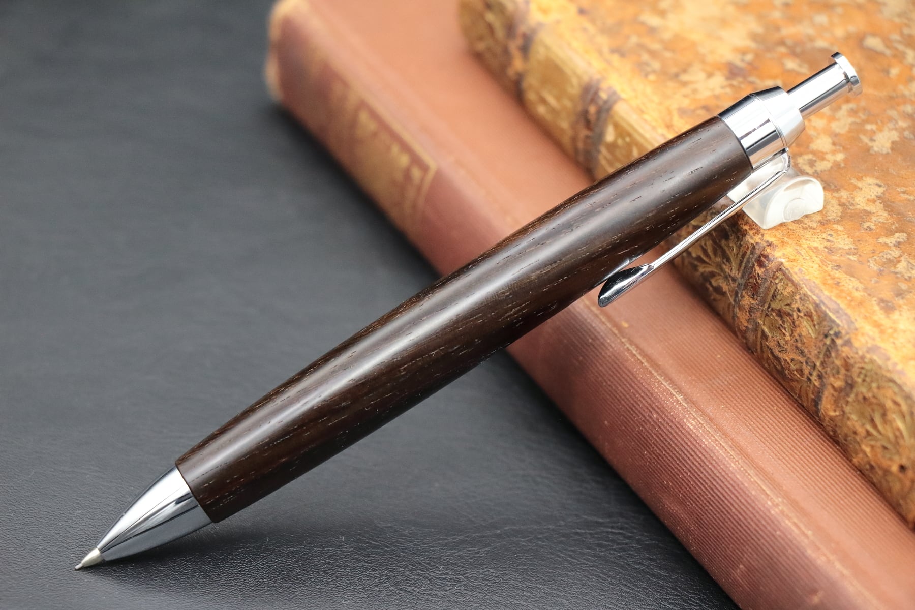 唐木三大銘木 本紫檀/ホンシタン・Pencil 0.5mm」木軸シャープペンシル