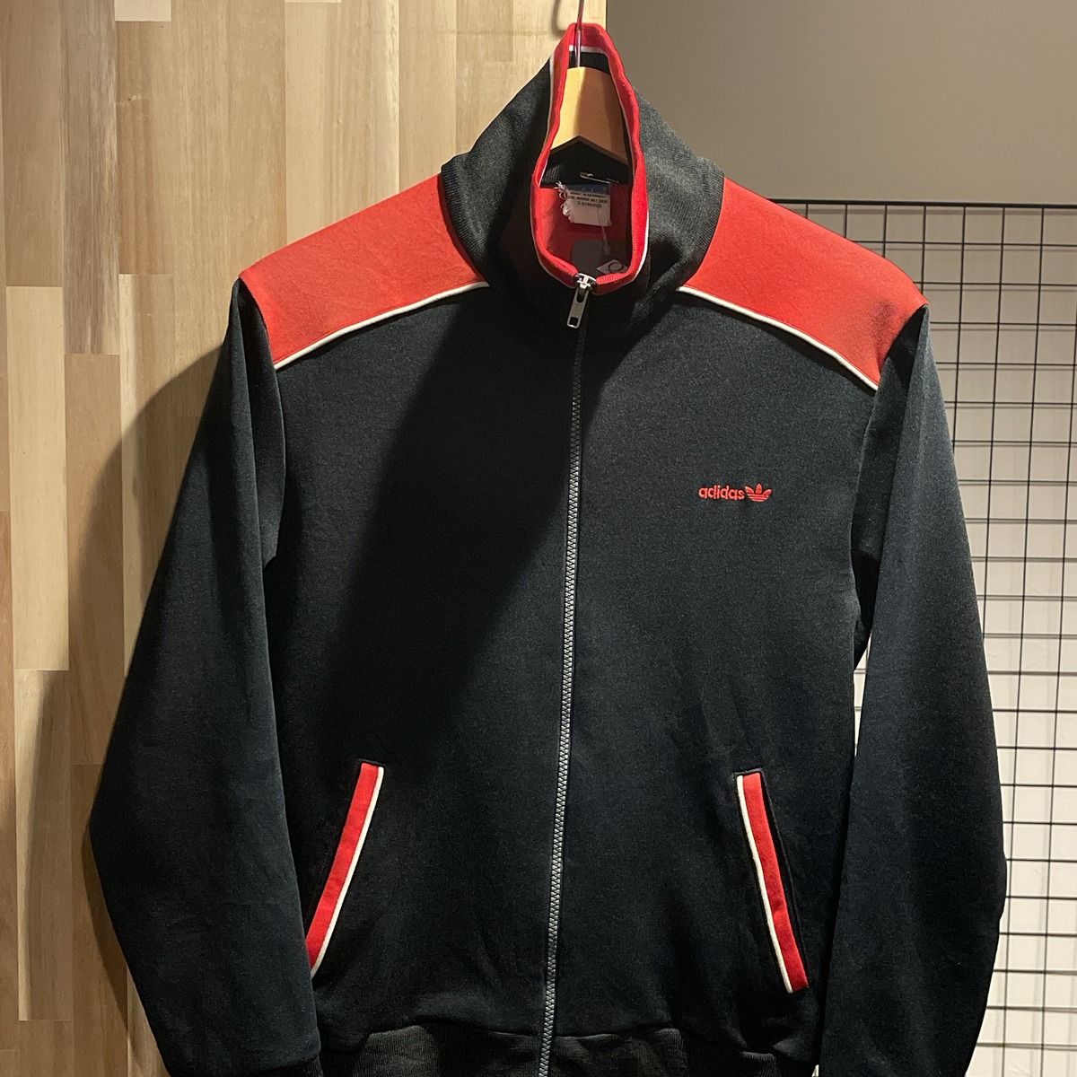 70s adidas アディダストラックジャケット D222 ブラック×レッド 