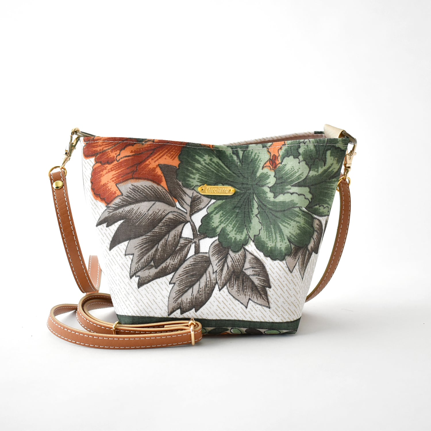 新品未使用 FEILER ネロリ メッシュバッグ 新品未使用 FEILER ネロリ メッシュバッグ FEILER MAGAZINE 詳細