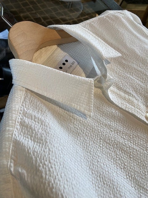 three dots / コットンシアサッカーシャツ