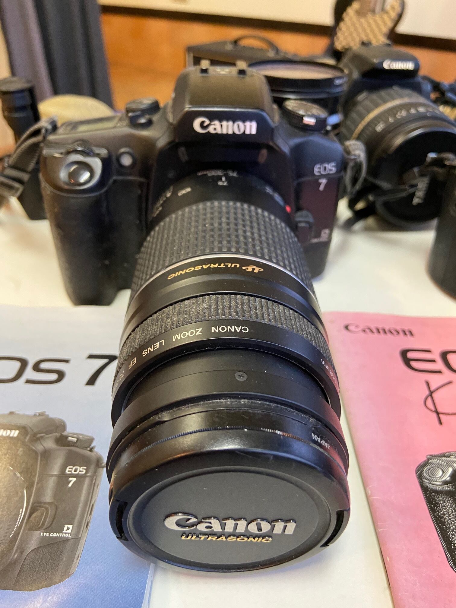 Canon EOS 7 フィルム一眼レフカメラ BP-300