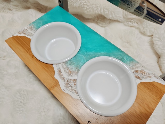 392.オーシャンレジンアート ペット用フードスタンド