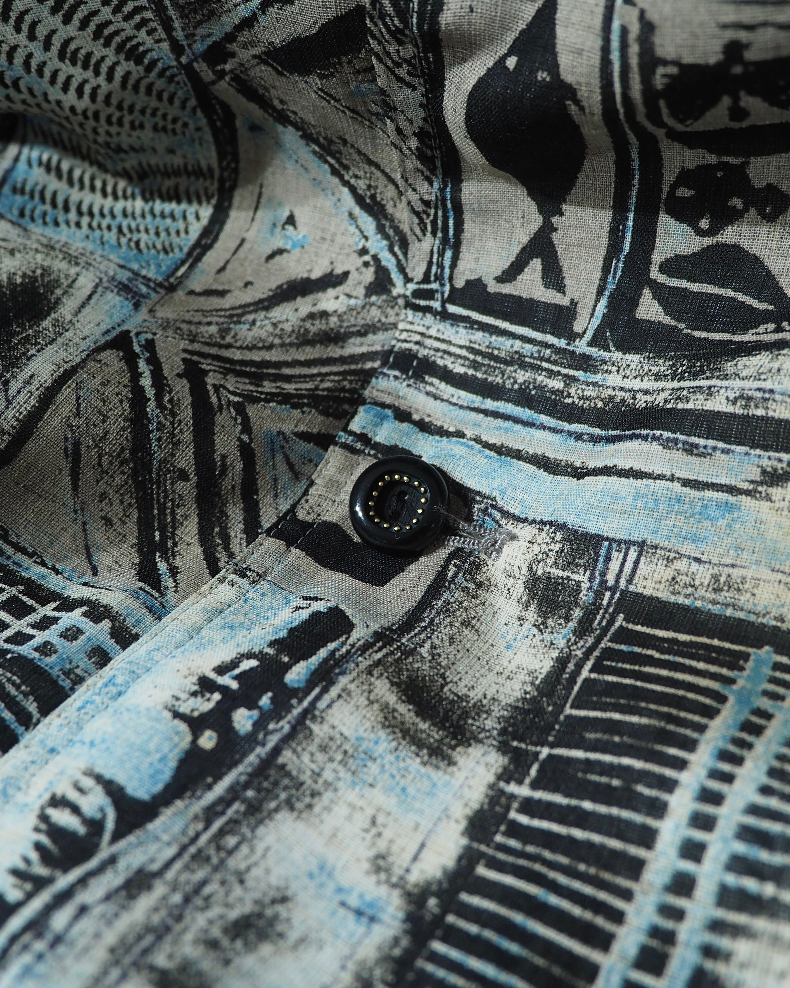 1980 - 90s Cold tone Ink painting vintage loose SS Open collar Shirt