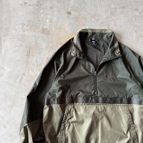 NIKE / half zip logo nylon jacket size M