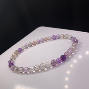 1.エレスチャルクォーツブレスレット