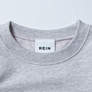 ＜REIN＞エンブロイダリー スウェットプルオーバー Sweatshirts（Navy）