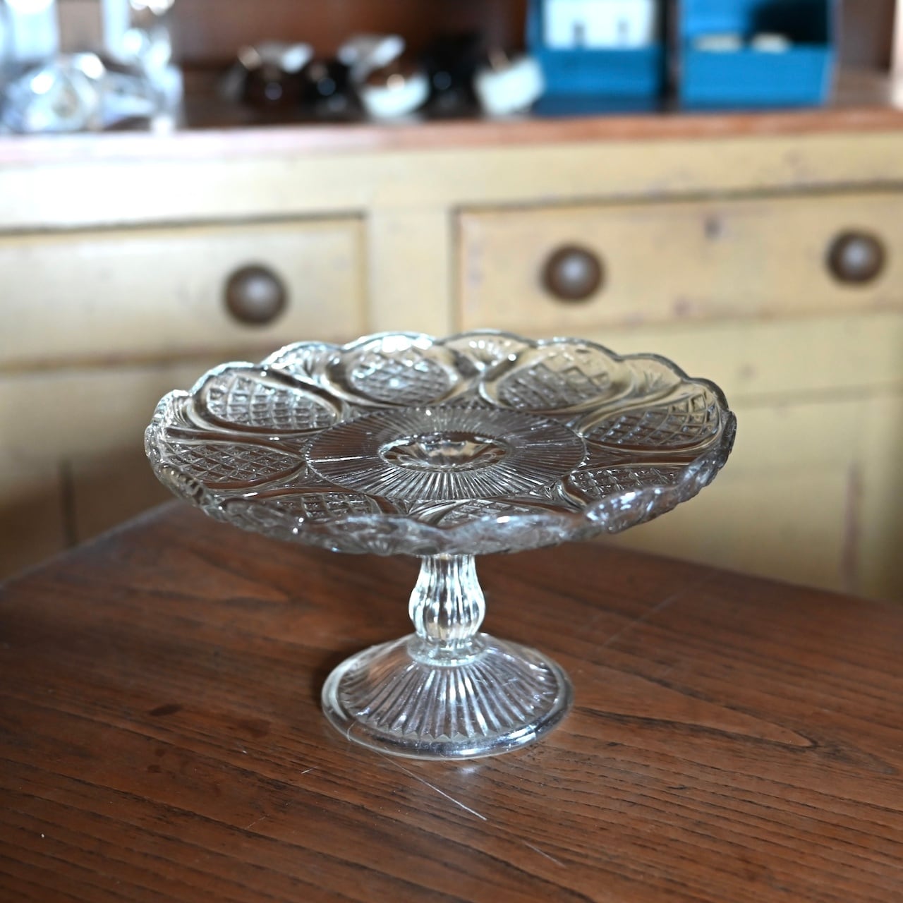 Compote / コンポート〈ケーキスタンド・食器・プレスガラス・店舗什器