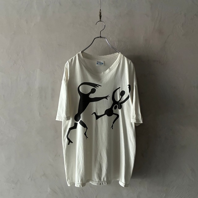 90's human art T-shirt