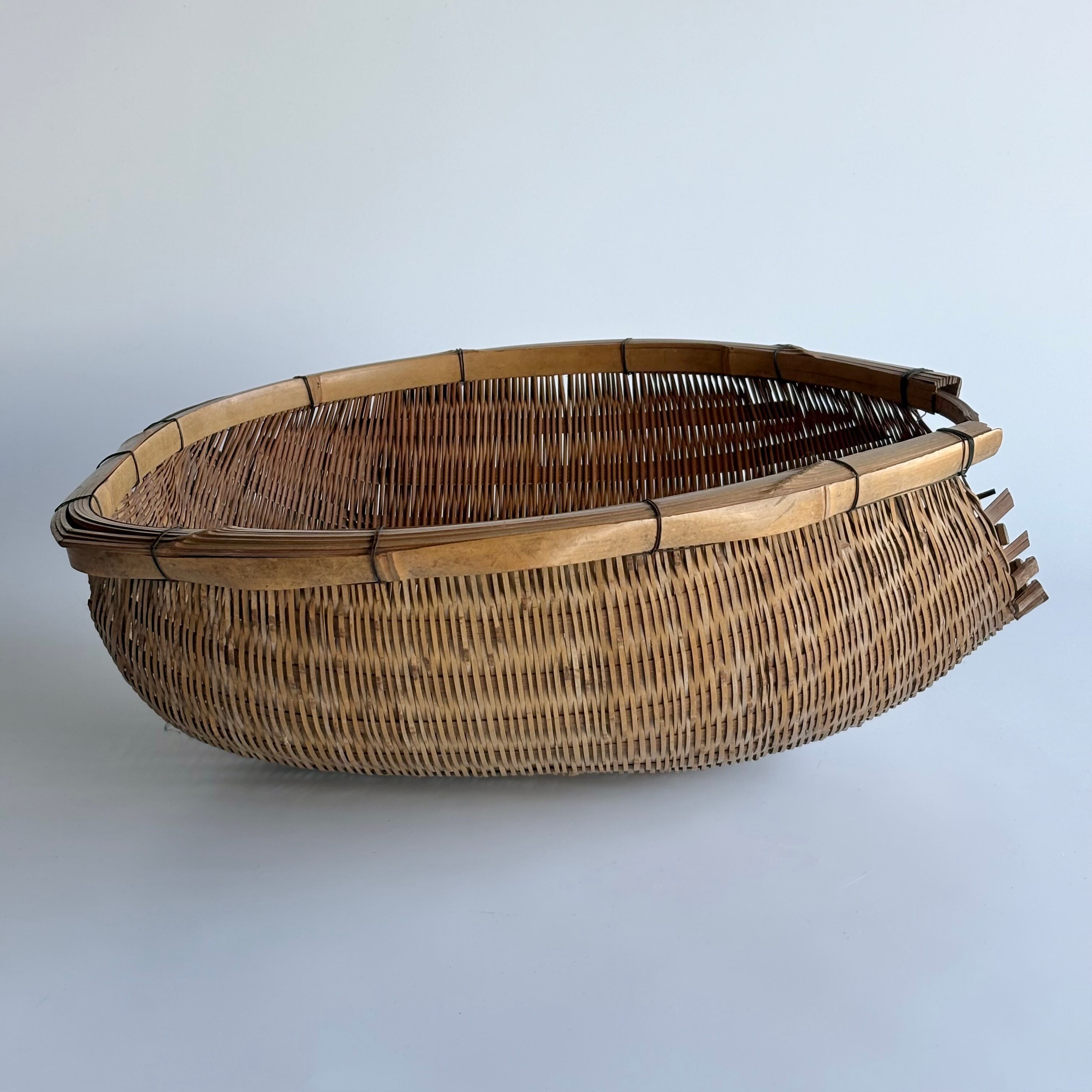 骨董品　片口ざる　④ 古道具 日本 / 竹製片口ざる | 星霜 -古道具と手しごと品-