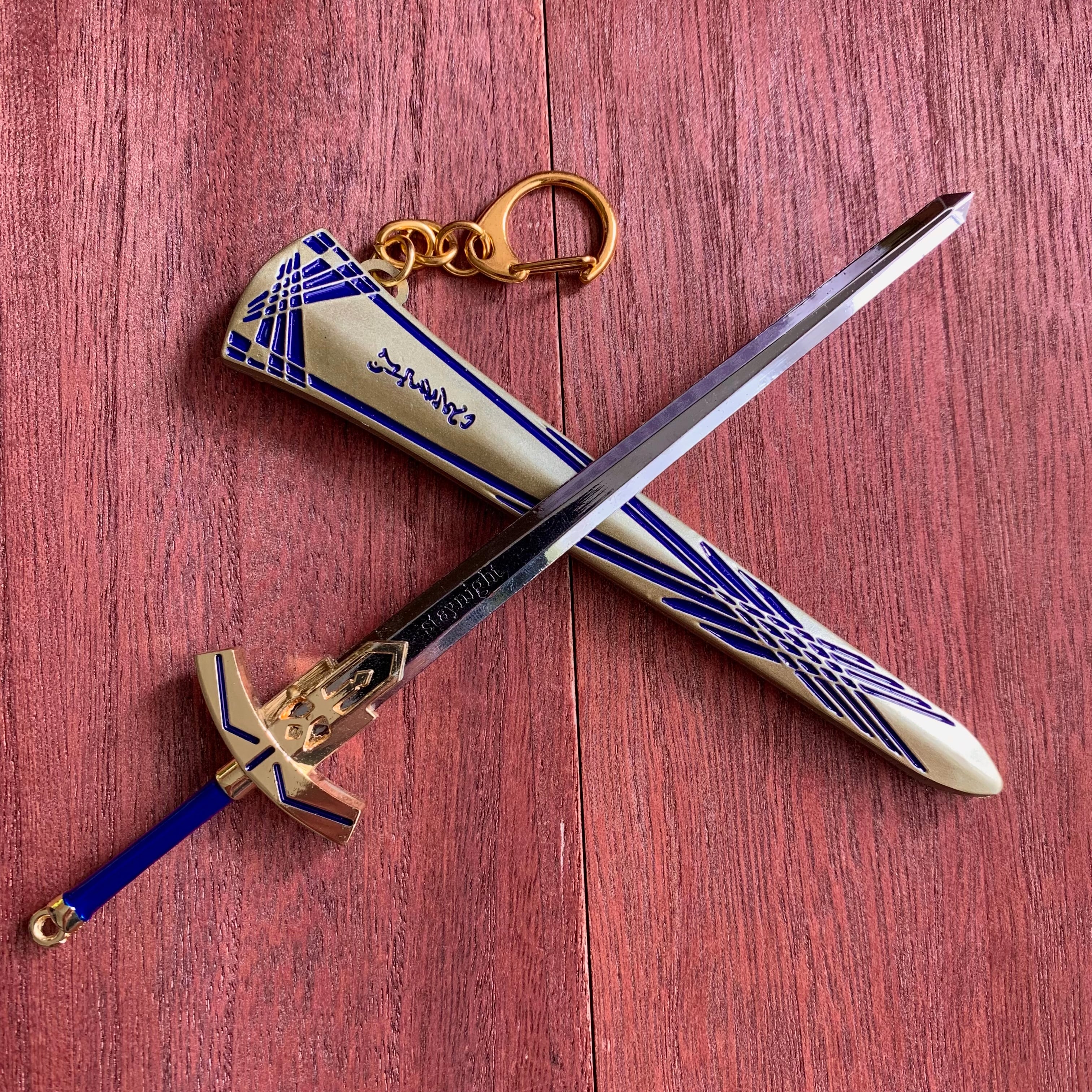 FATE 約束された勝利の剣 セイバー エクスカリバー 属製 模造刀 美術品