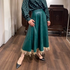 synthetic leather flare skirt green