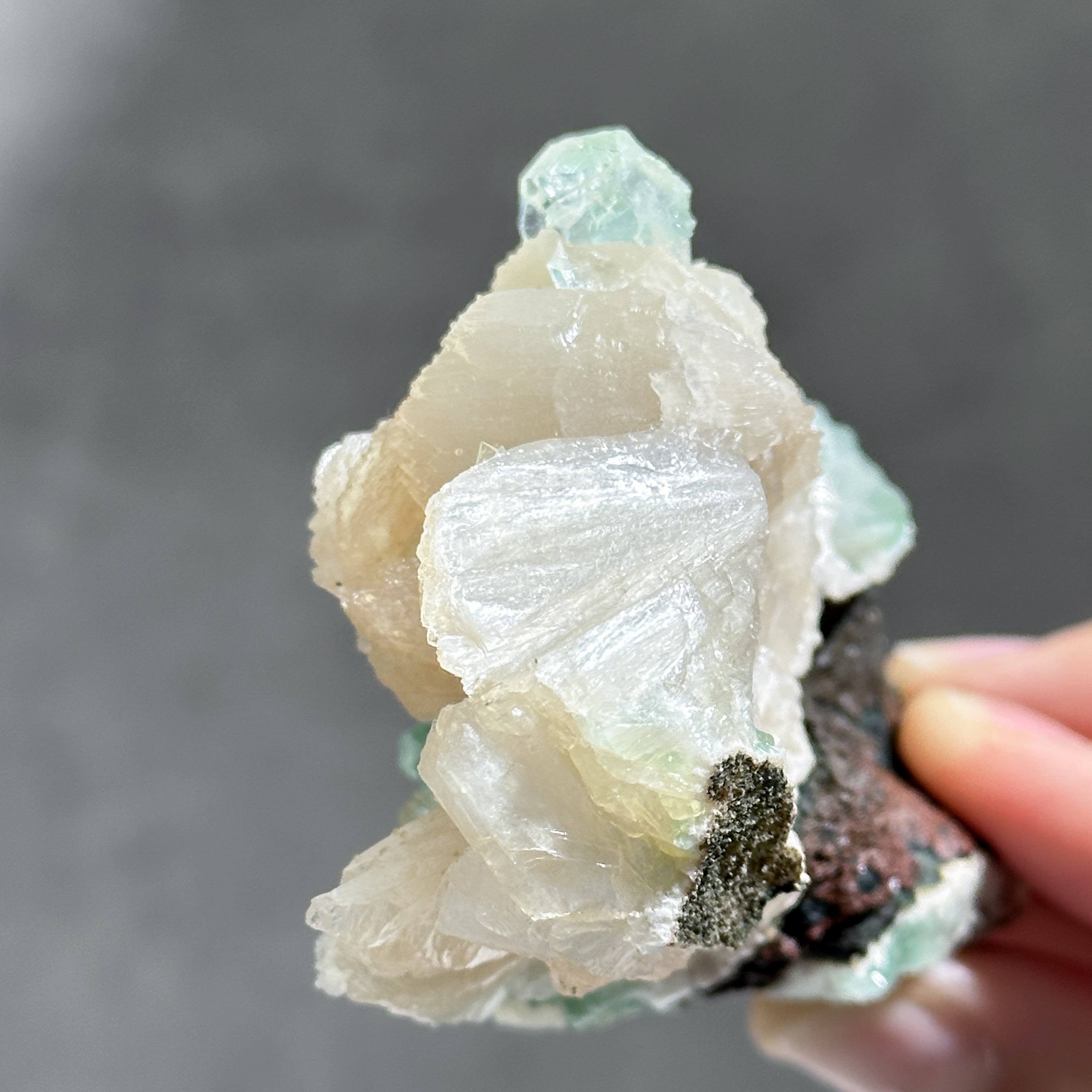 グリーンアポフィライト＆スティルバイト 78◇ Green Apophyllite