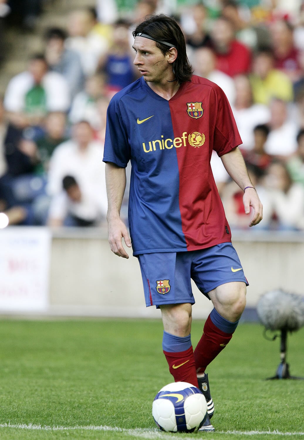 バルセロナ 100周年 グアルディオラ ペップ 新品 リバウド フィーゴ メッシ バルセロナ 100周年 グアルディオラ ペップ 新品 リバウド フィーゴ