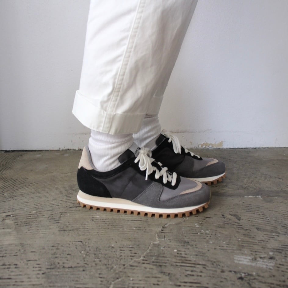 NOVESTA MARATHON TRAILスニーカー black cacao | coromo-cya-ya