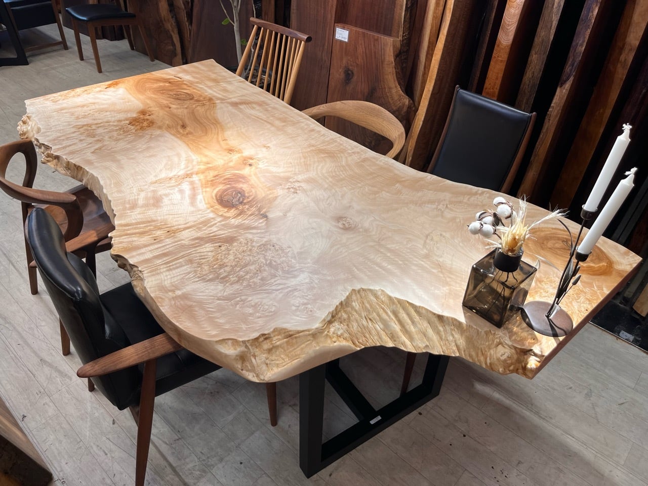 栃瘤（トチコブ）_2120×900-960-510×63_浅草本店_テーブル天板/一枚板