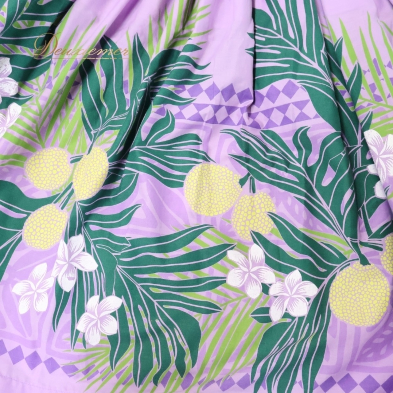 フラダンス 衣装 パウスカート パープル系 ハワイアンプリント アロハ レッスン 練習 華やか かわいい シングル グリーン系 ホワイト系 イエロー系 紫 緑 白 黄 明るい ダンス おしゃれ フラ プルメリア柄 パウスカート ダンス衣装 ハワイアン衣装