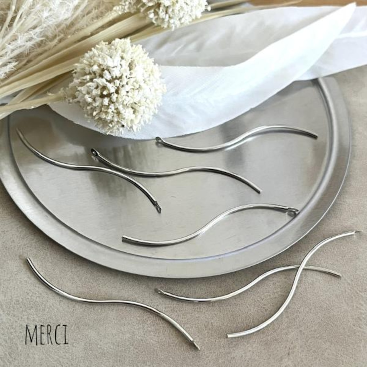 【4pcs】ツイストチャームc