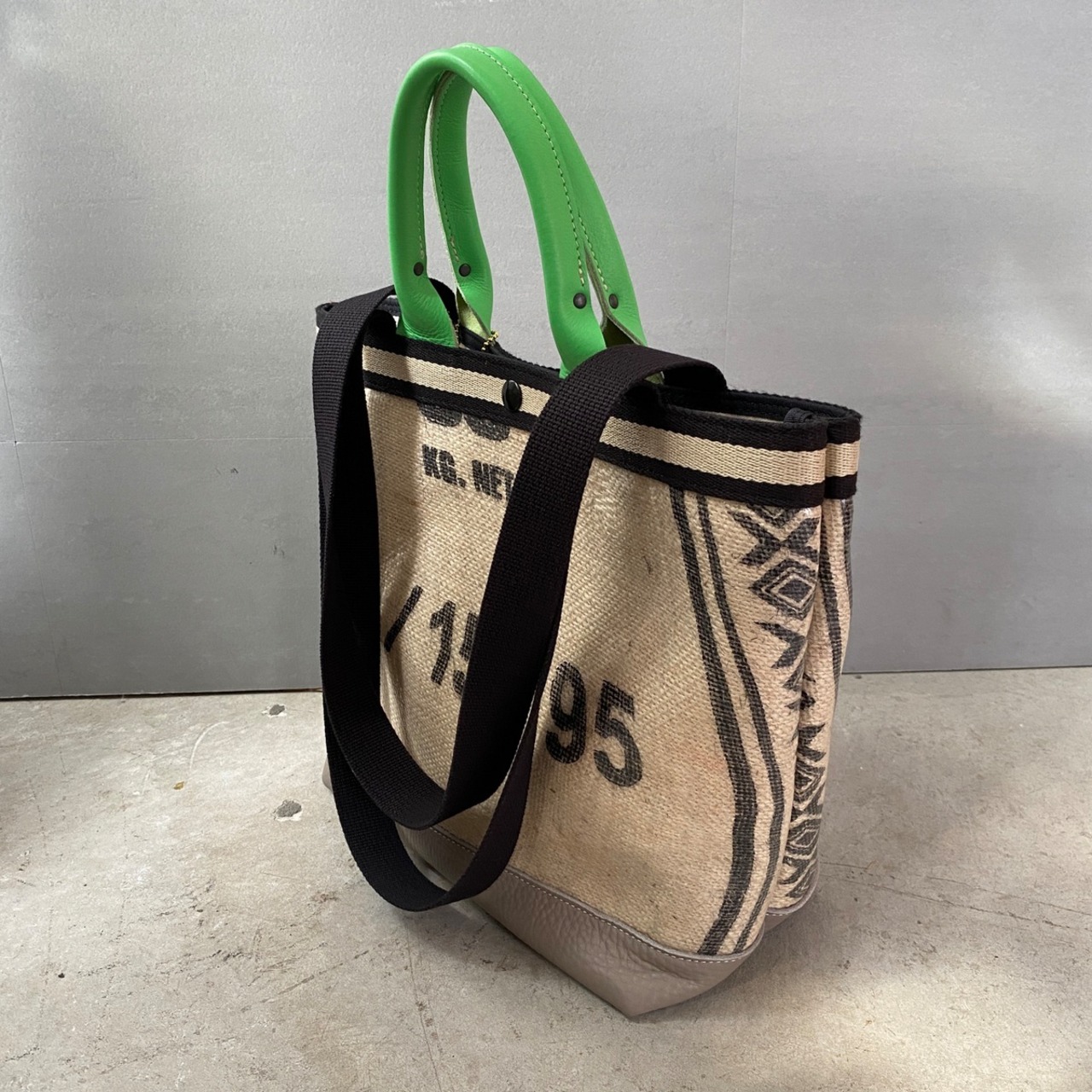 【KISSACO キッサコ】CIRCUS LEATHER TOTE・M ②