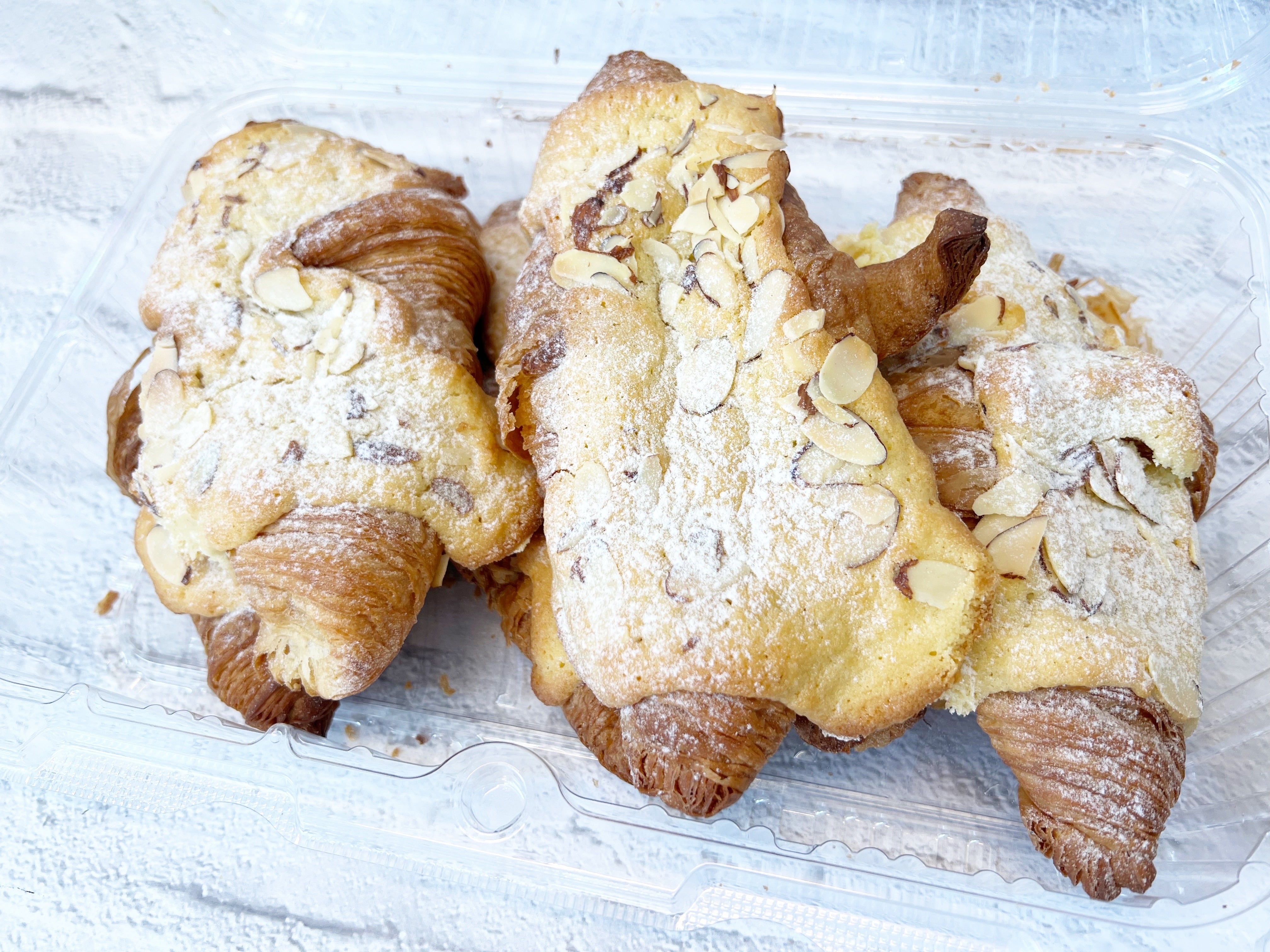 アーモンドクロワッサン 3個 | 福山市でコストコ商品を購入│COSTLUCK