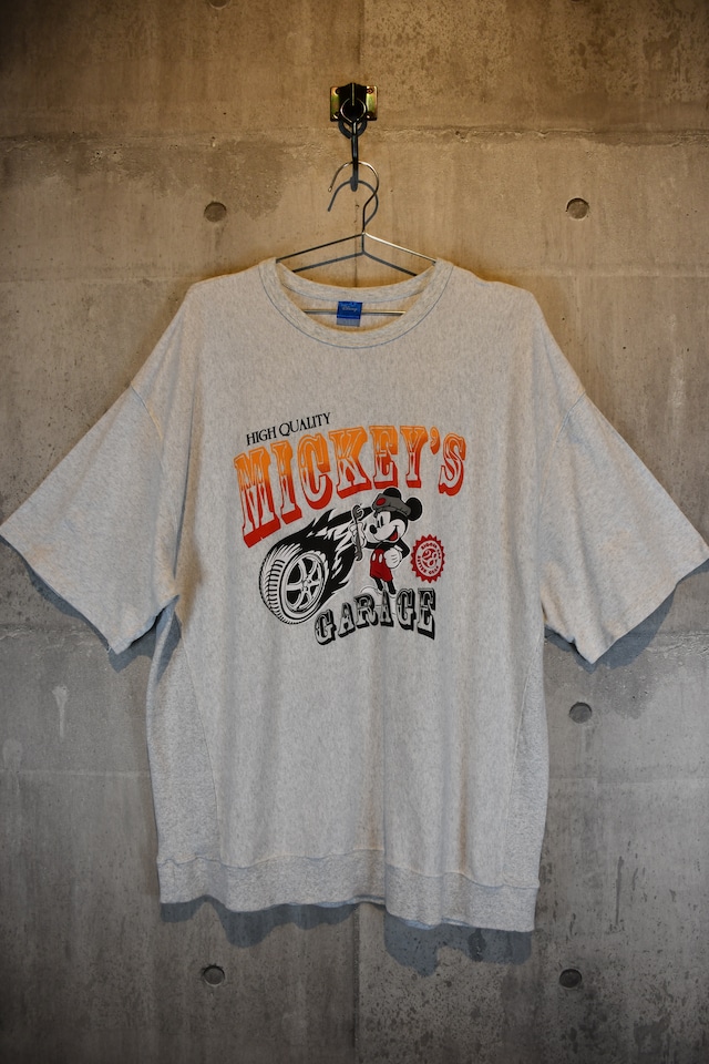 Disney MICKEY'S GARAGE Graphic Oversized T-Shirt (4L)　ディズニー スウェット半袖　4L