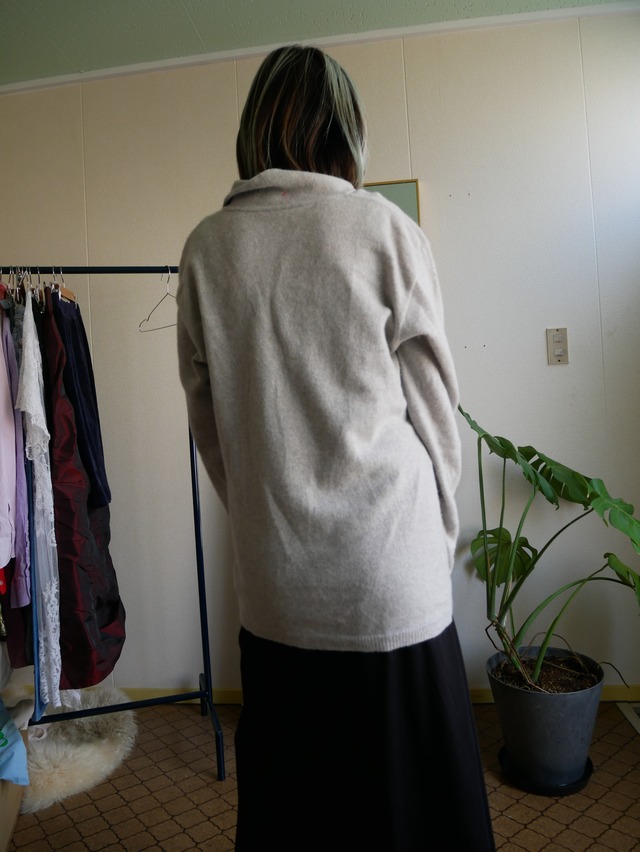 80s-90s Italy Made Angora Merino Wool Floral Embroidery Knit Polo