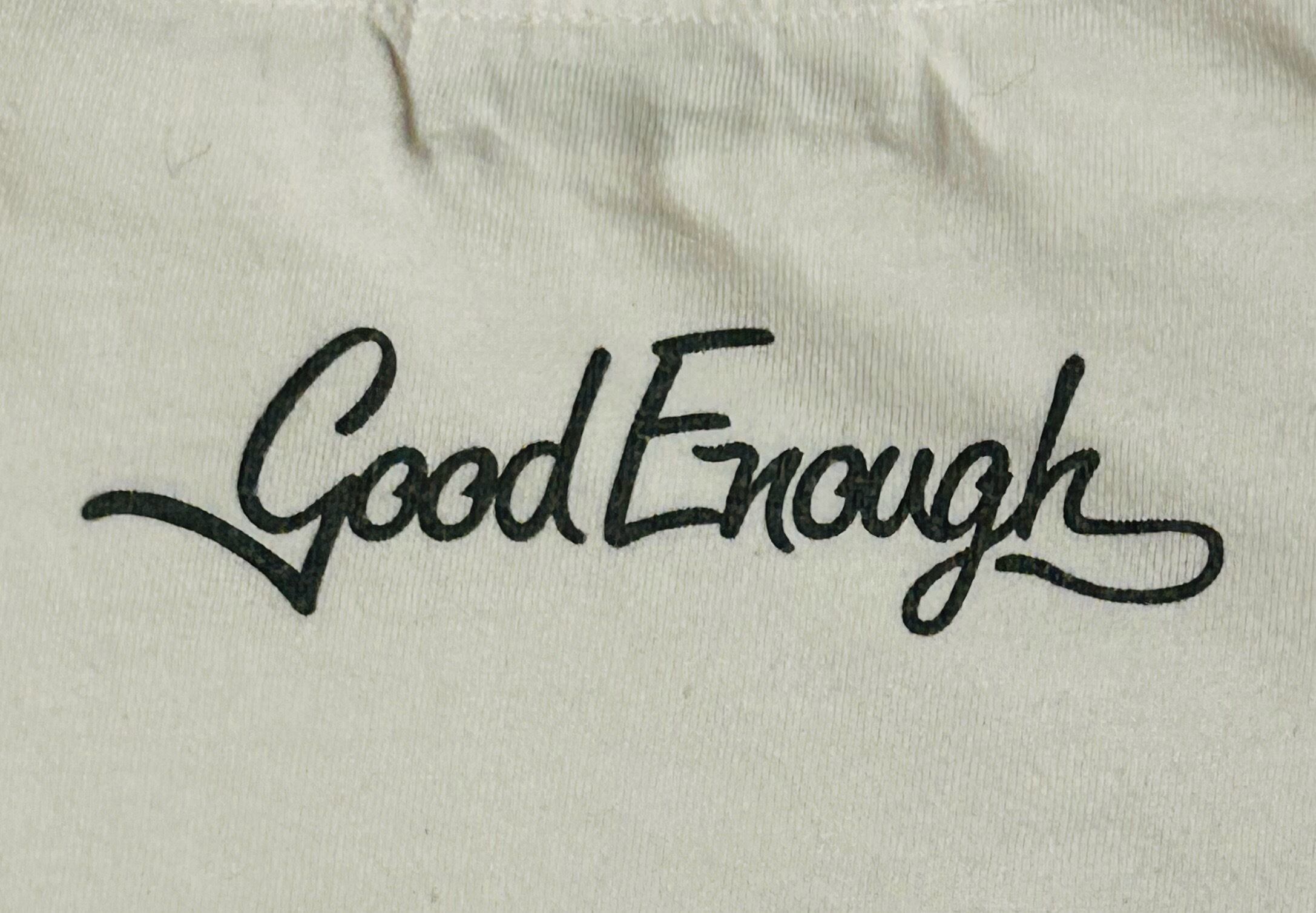 00's GOODENOUGH GOOD HORNET TEE | COMEBACK