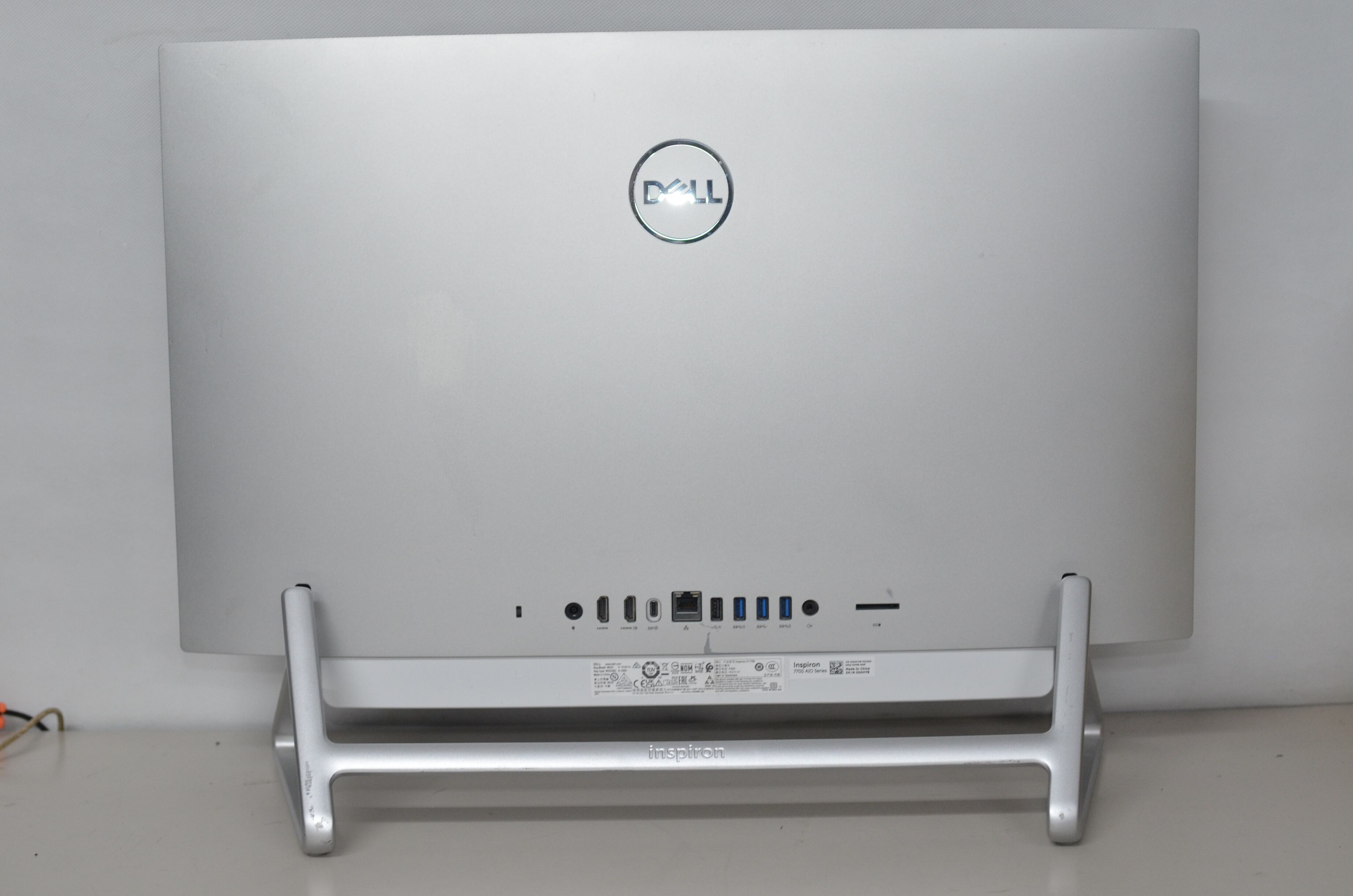 中古良品一体型パソコン DELL Inspiron 7700 Windows11+office 爆速