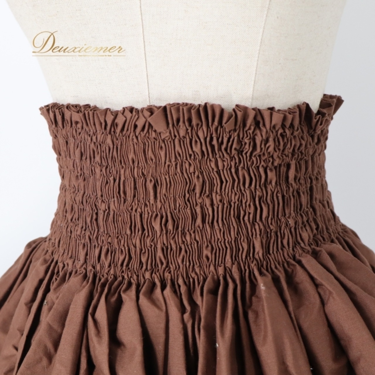 フラダンス 衣装 パウスカート ブラウン系 ハレクアイレア 日本製 植物柄 ハワイアンプリント シングル スカート フレア 軽やか かわいい おしゃれ 上品 大人っぽい アロハ フラ ダンス レッスン 練習 ホワイト系 グリーン系 茶 白 黄緑 フラダンス 衣装 おしゃれ スカート モダン 軽量 カジュアル 踊り