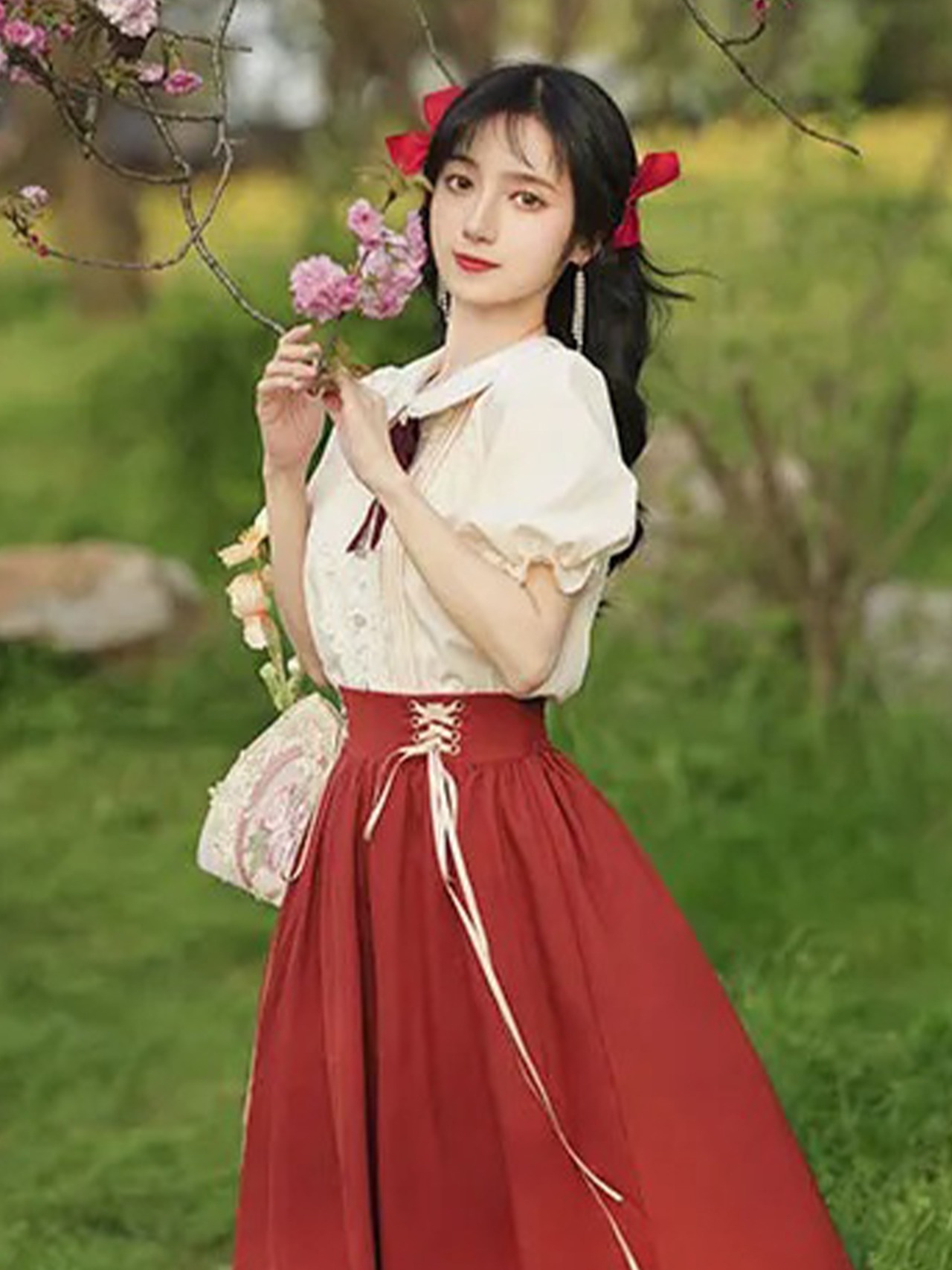 【0203】Retro Ribbon Lace Short Sleeve 2 Piece Set