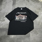 Alamo print tee