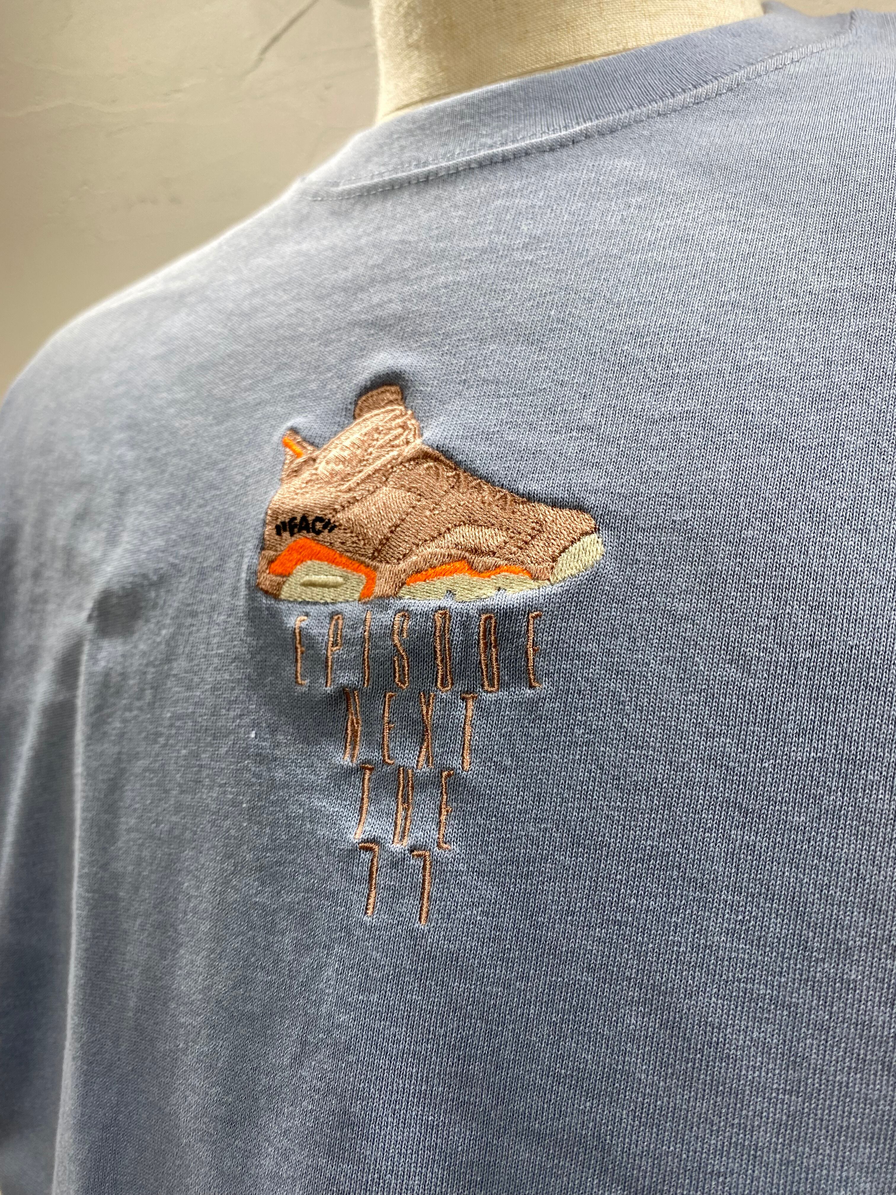 FACTOR X スニーカー柄 EPISOE NEXT THE11 TEE ストーンブルー/ピンク L