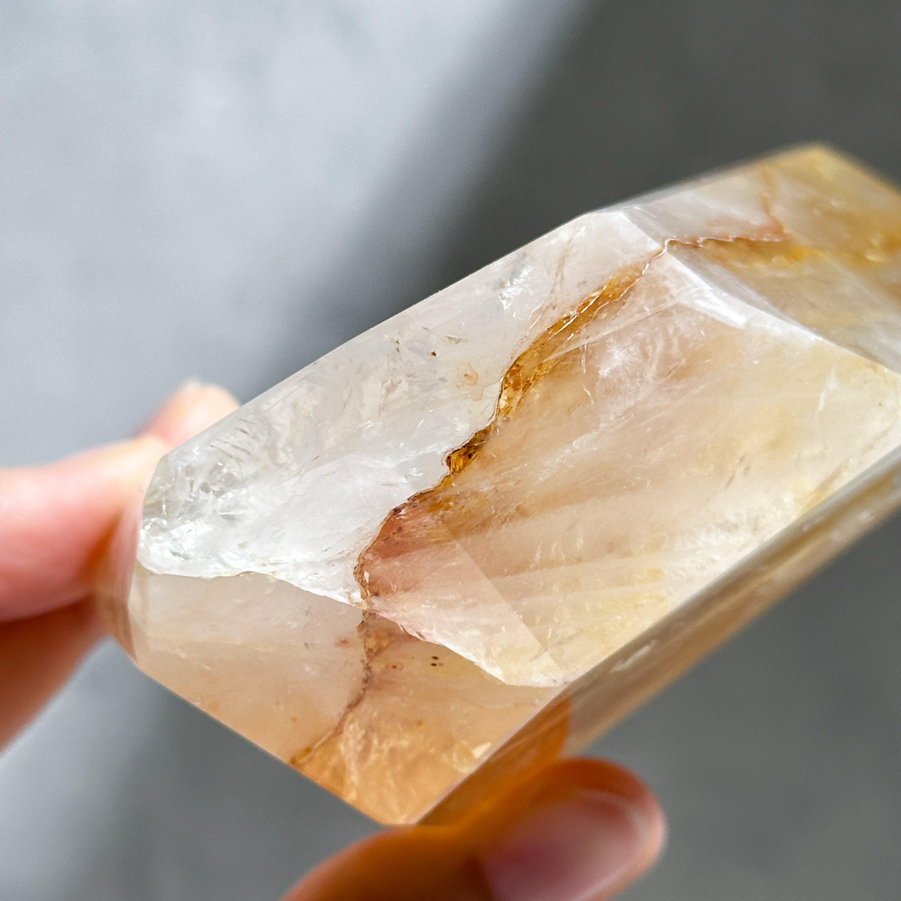 ♡100フォロー感謝価格♡ 宝石質　ローズクォーツ　ゴールデンヒーラー　タワー ♡100フォロー感謝価格♡ 宝石質 ローズクォーツ ゴールデンヒーラー