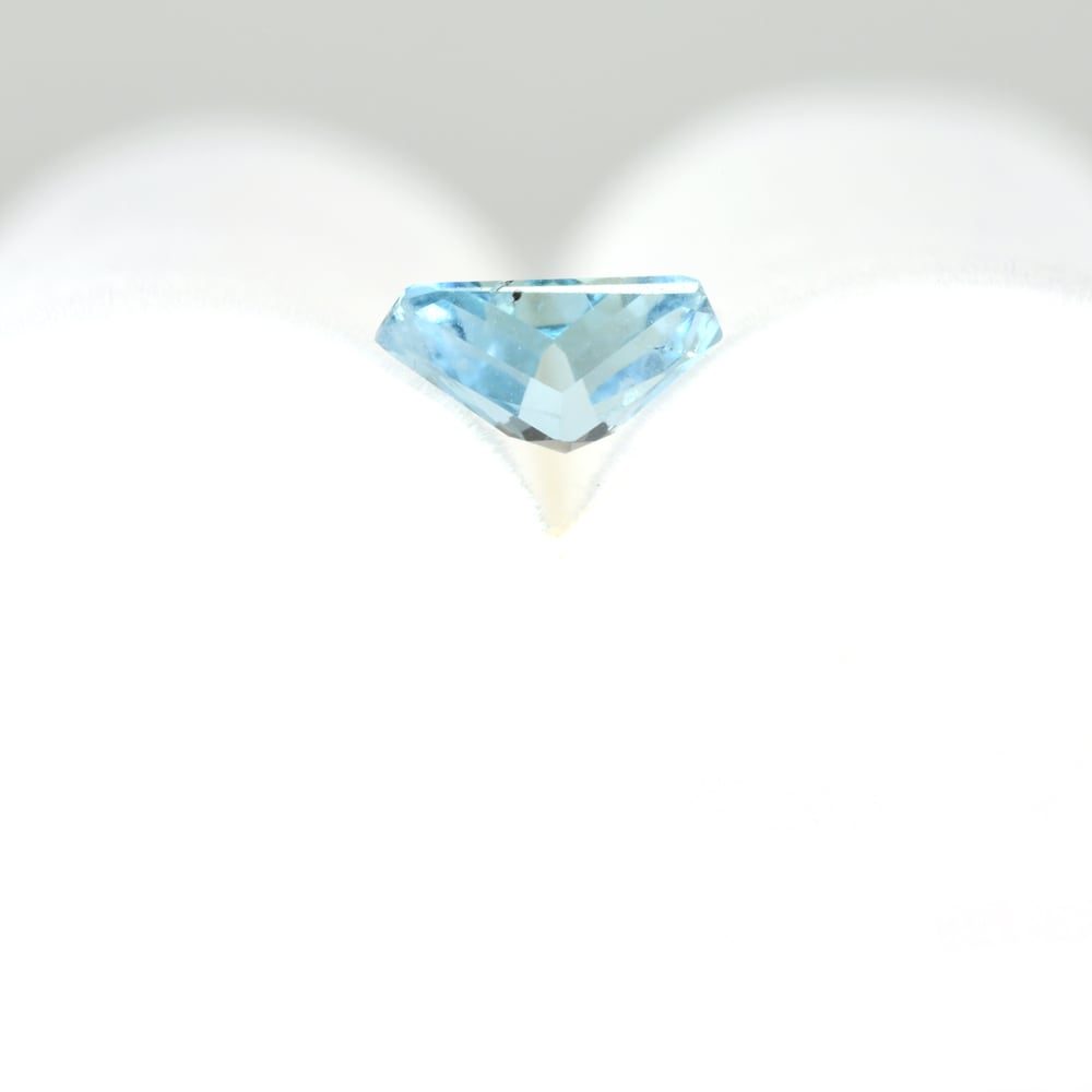 アクアマリン モザンビーク産 0.65ct #JWA1344 | EBiS GEM