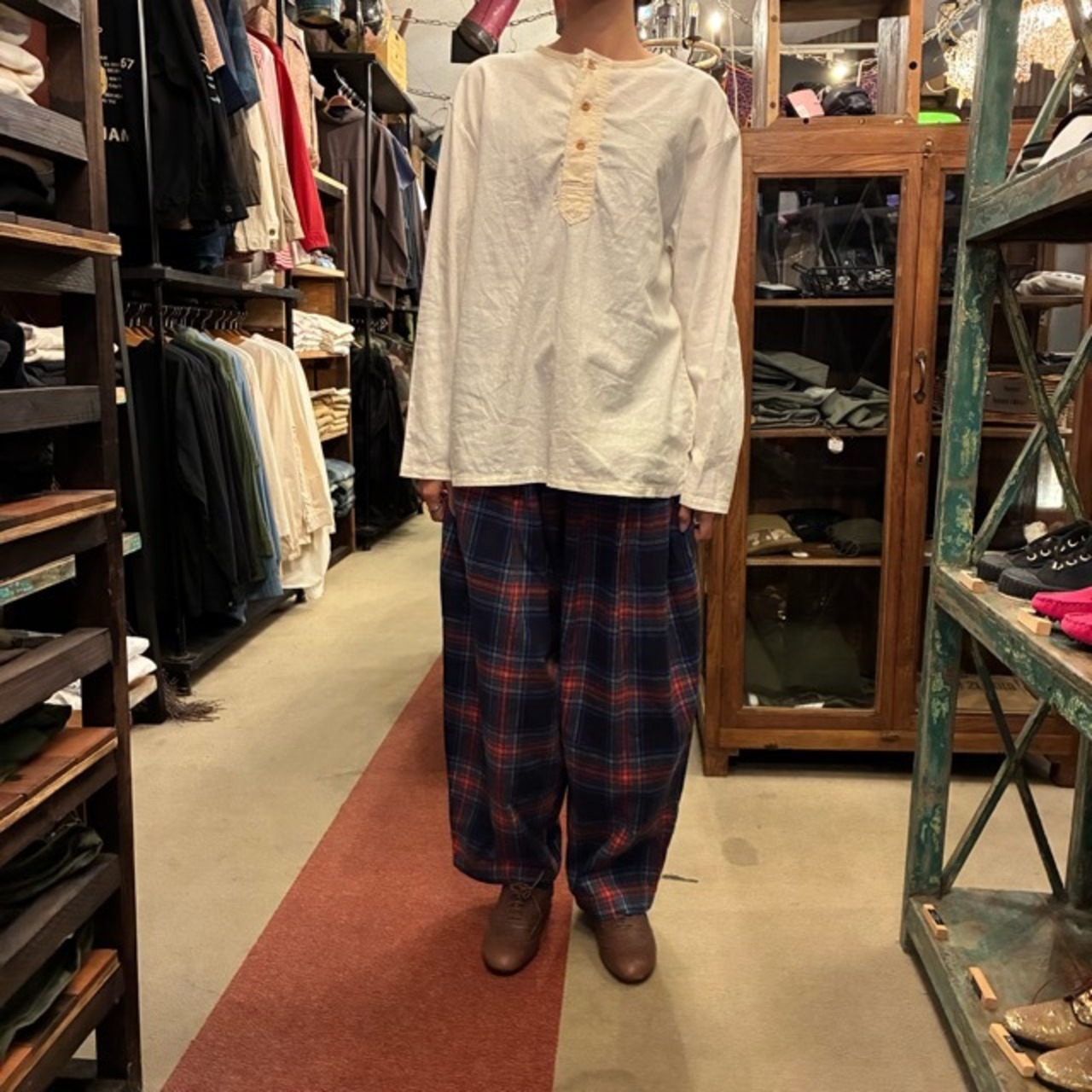 French type Linen cotton Henley shirt L/S White　フランスタイプ　リネンコットンヘンリーネックシャツ　ホワイト　L/S　ファッション　ユニセックス　軍物　フランス軍　ミリタリー　長袖　インナー　ブラウス