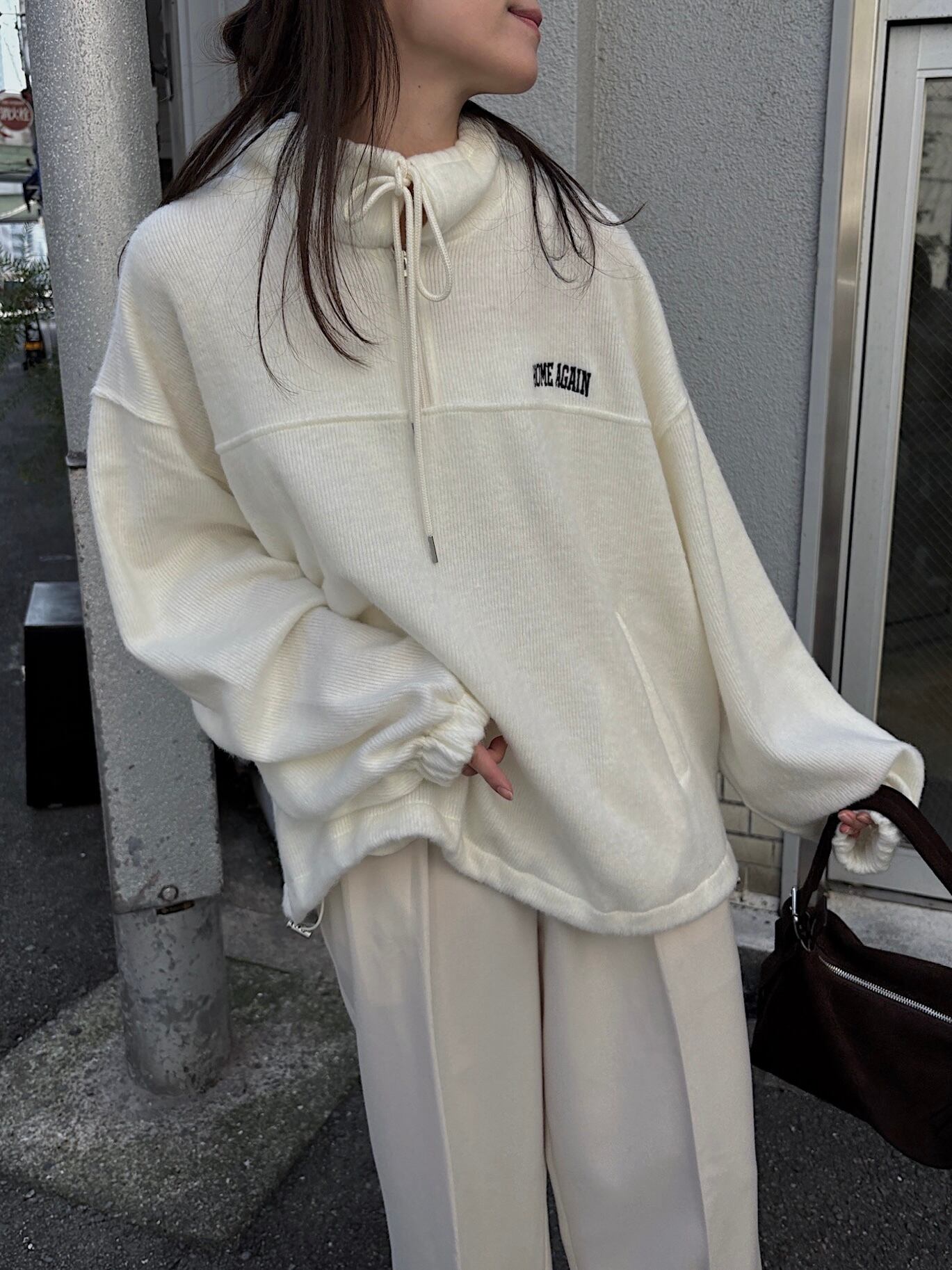 half zip logo volume knit | nananamoe