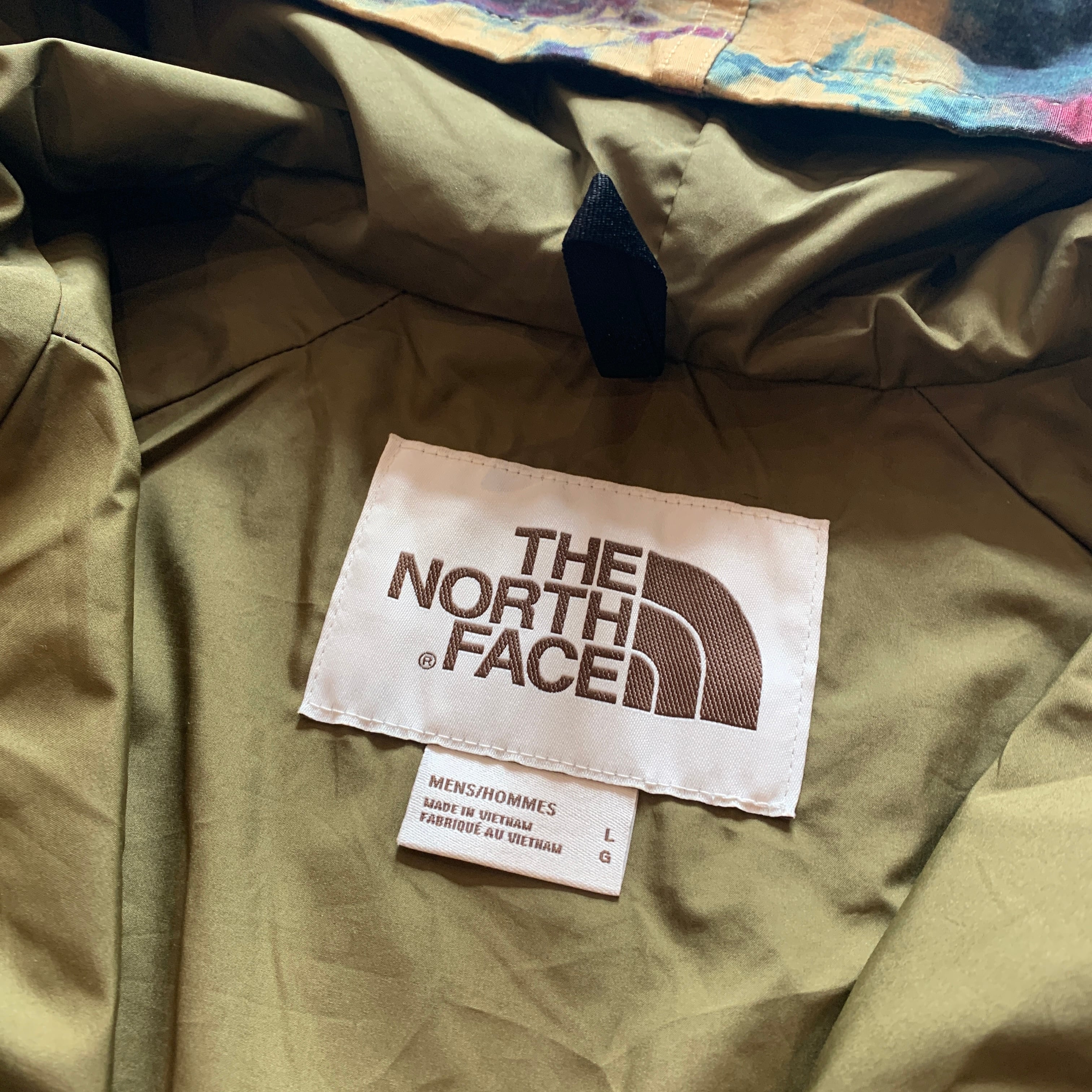 NEW!! THE NORTH FACE printed ripstop wind hoodie【高円寺店 