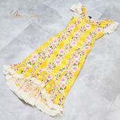 フラダンス 衣装 ワンピース ドレス Royal Creations イエロー系 ハワイ製 アシンメトリー フリル ハイビスカス柄 かわいい 華やか 鮮やか 明るい 元気 ハワイアン アロハ ハワイアンプリント フラ ダンス レッスン 練習 リゾート