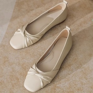 スクエアトゥローヒールパンプス W10051