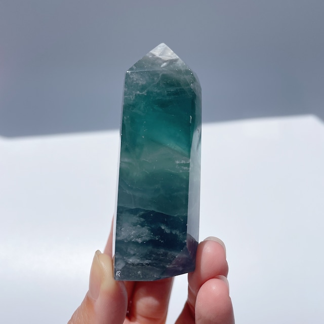 グリーンフローライト タワー型86◇Fluorite◇天然石・鉱物・パワーストーン