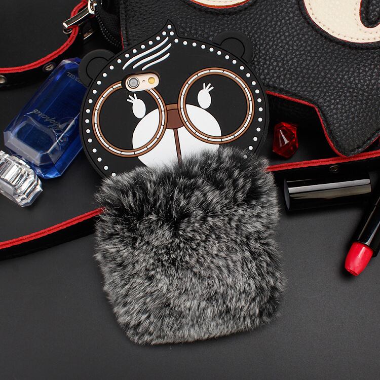 iPhoneケース くまさん 黒 ファー iPhone 8/ 7/ ブラック