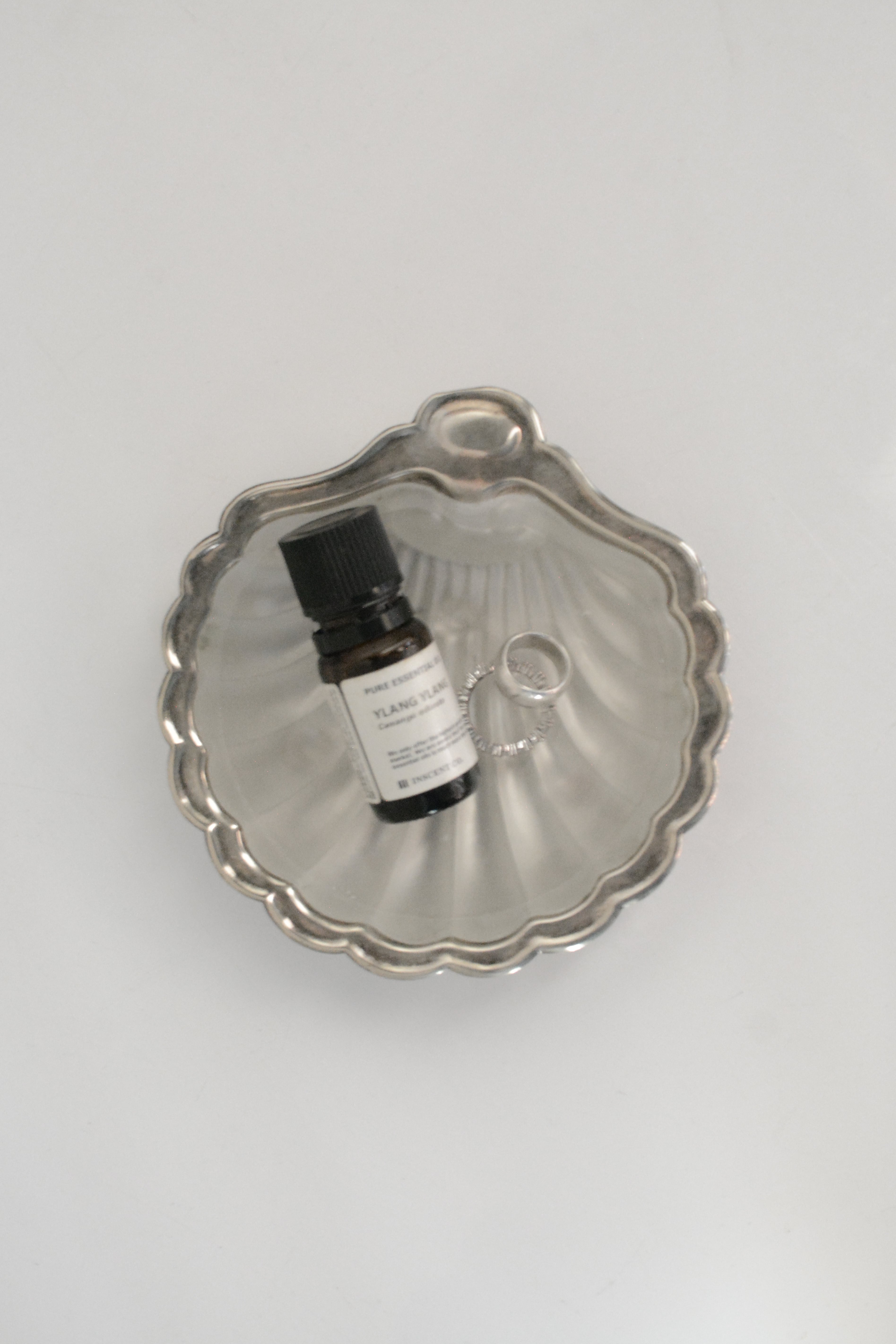 vintage Shell Dish Relic