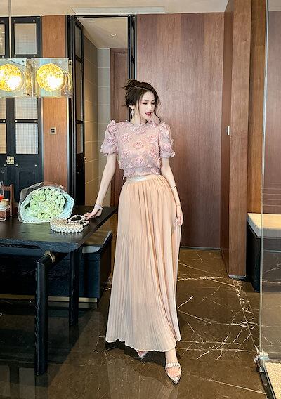 JY.上品】 半袖 ニット花飾り 春夏 薔薇 フリル ショート丈