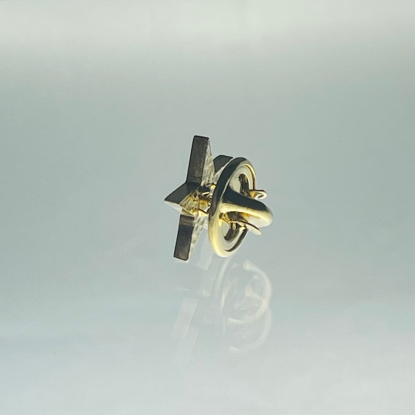 ピンバッジ星金 | apollogic official shop