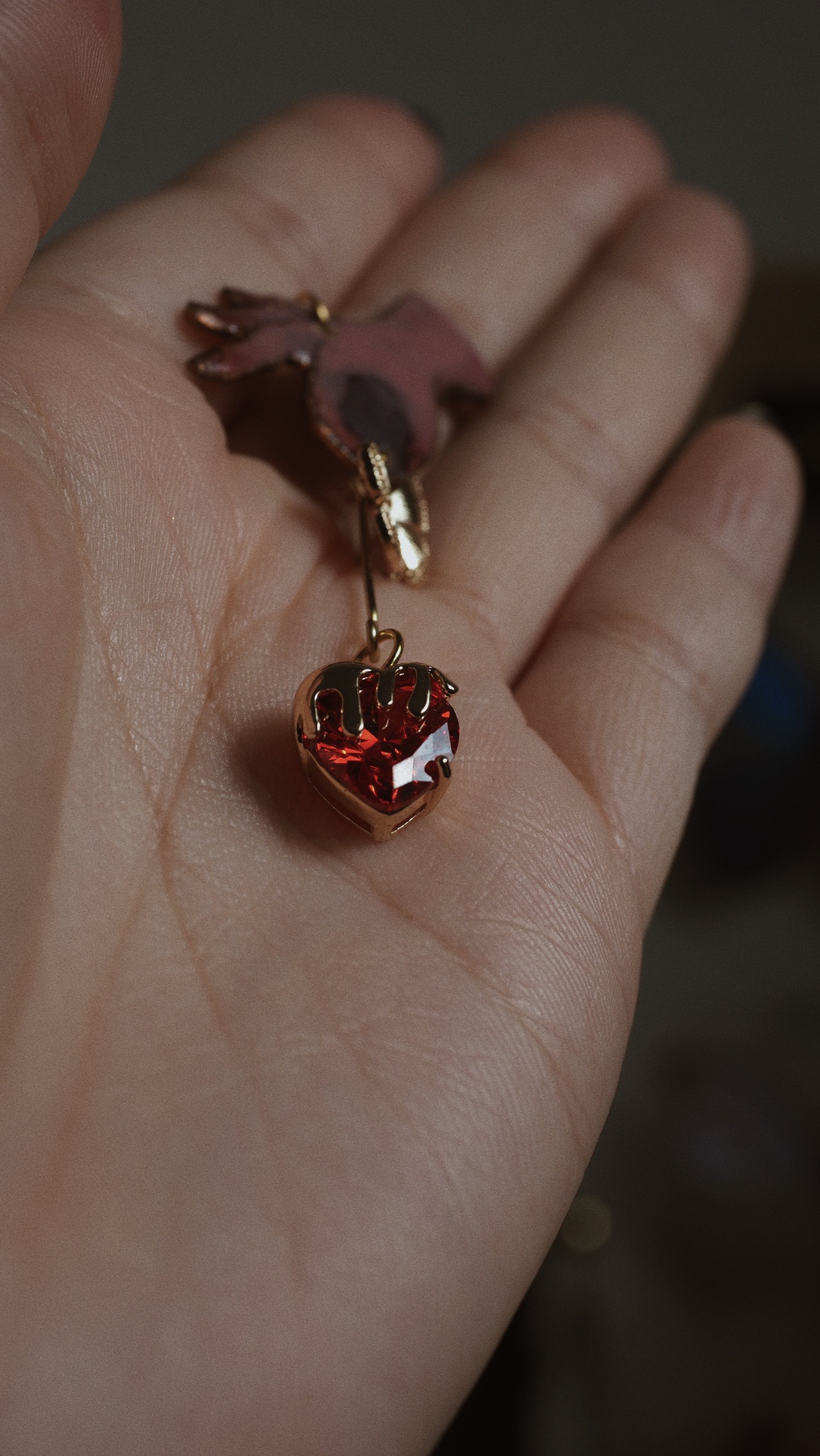 禁断の果実 片耳飾り【星屑即納品】