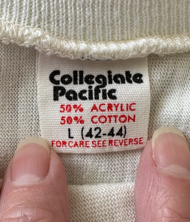 -Collegiate Pacific- Vintage 80s L Football T-shirt made in USA