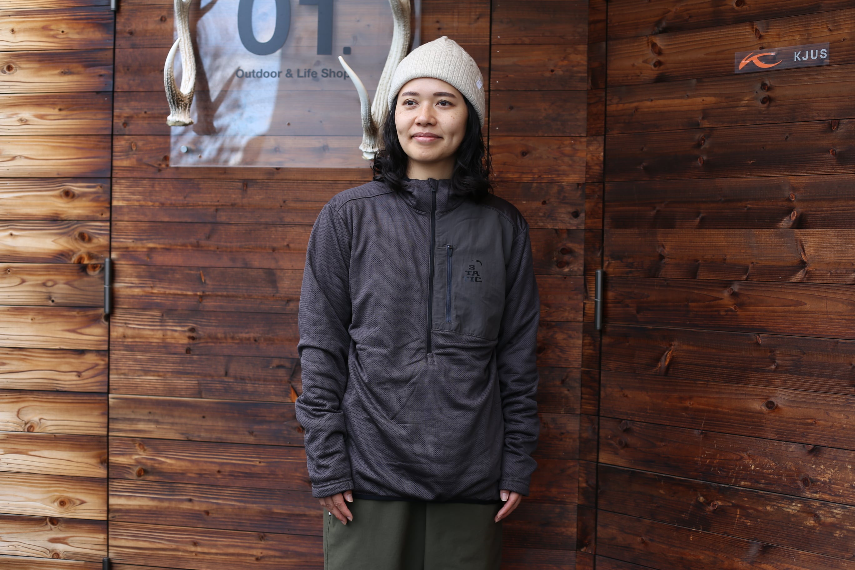 ADRIFT HALF ZIP HOODY | 01. Outdoor & Life Shop