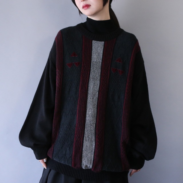 "leather×eagle" patchwork switching color knit pattern loose sweater