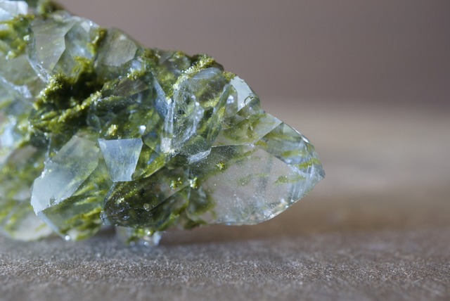 トルコ産エピドート/クォーツ ⑫ Epidote / Quartz 1570